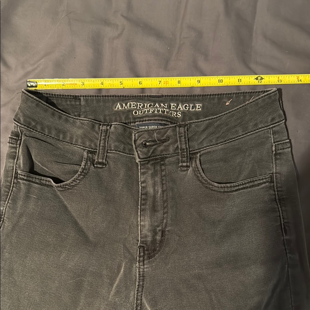 American eagle high rise jegging size 4 super stretch - gray